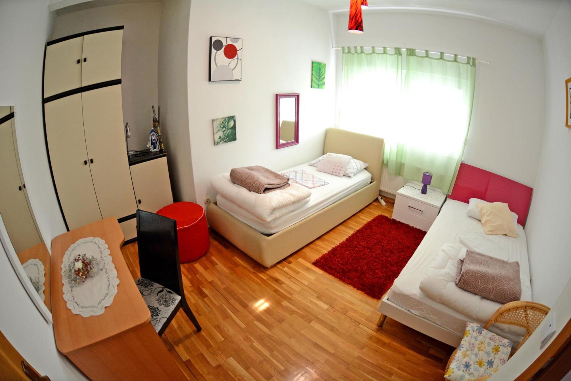 Apartments And Rooms Trsje Zagabria Esterno foto